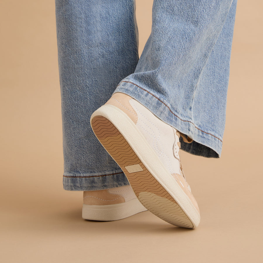 Boardwalk Callie women's shoe facing left, close-up of sole and heel, surf-inspired comfort and durability design.