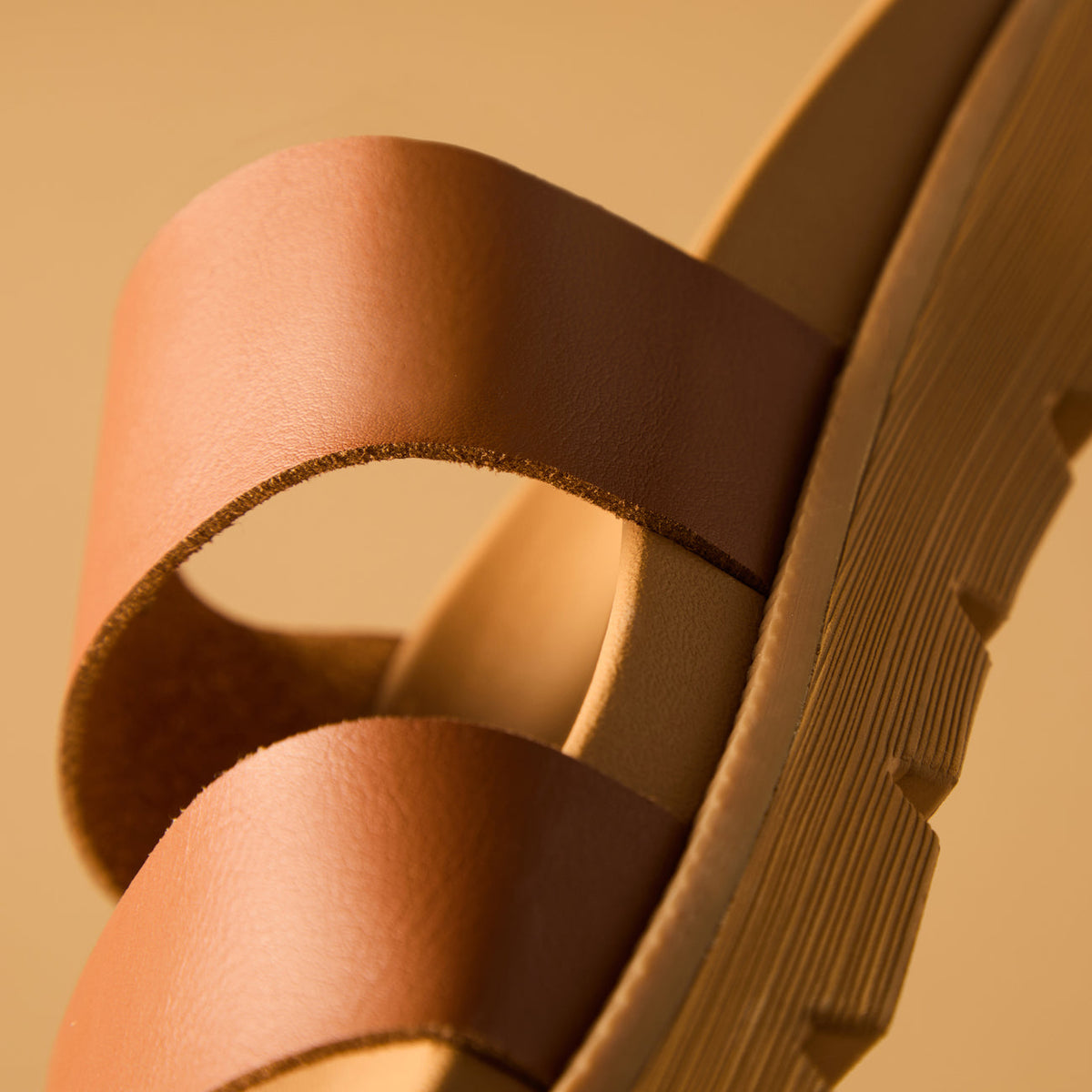Vista Luxe Thea - Leather Brown - Underside View
