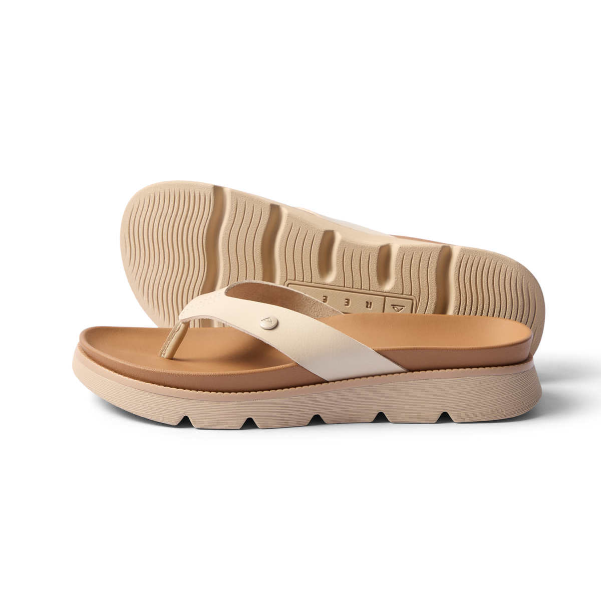 Vista Luxe Vivianahh women’s flip flops left shoe side and bottom showing, beach-inspired comfort sandals